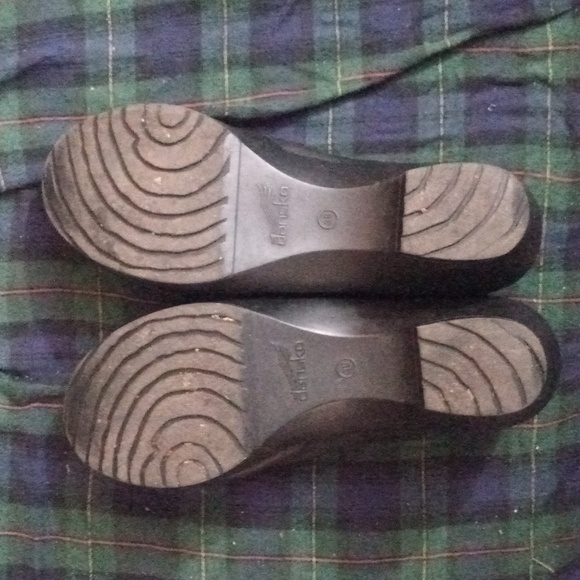 Dansko - Black - Leather - Clog Style - Non-Slip Shoes - Size lg 8.5/sm 9/EU39 - Picture 8 of 11